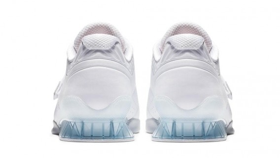 Nike Zapatos de Levantamiento de Pesas Romaleos 3XD AO7987-100