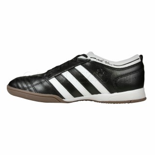 Adidas Soccer Shoes adiNova IN G01084