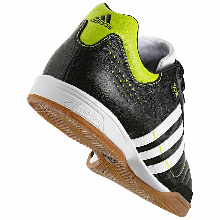Adidas_Soccer_Shoes_11Nova_V23230_4.jpg
