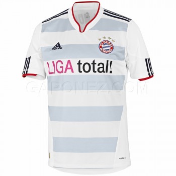 Adidas Футбол Футболка FC Bayern Munich Away P95817 футбол - футболка
soccer tee (t-shirt, jersey)
# P95817
