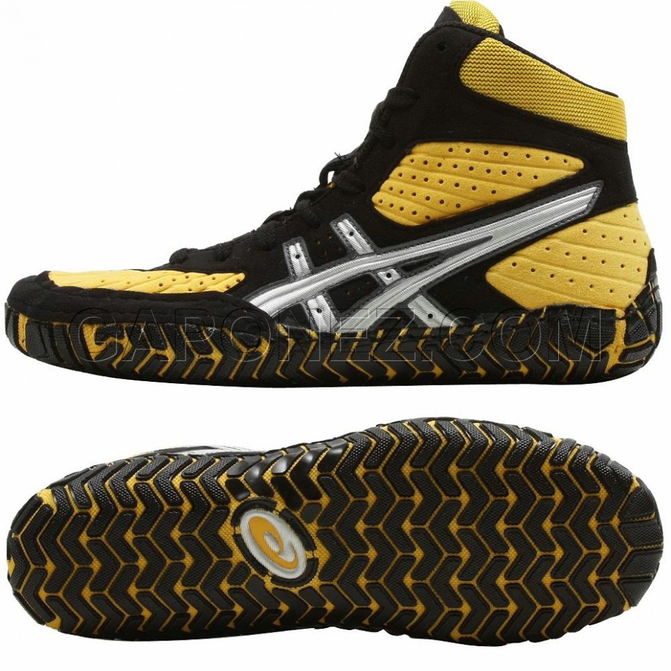 Introducir 118+ imagen black and yellow asics wrestling shoes