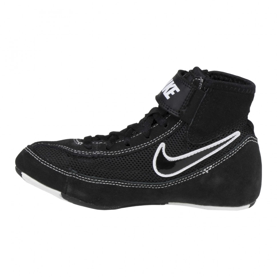 nike youth wrestling shoes